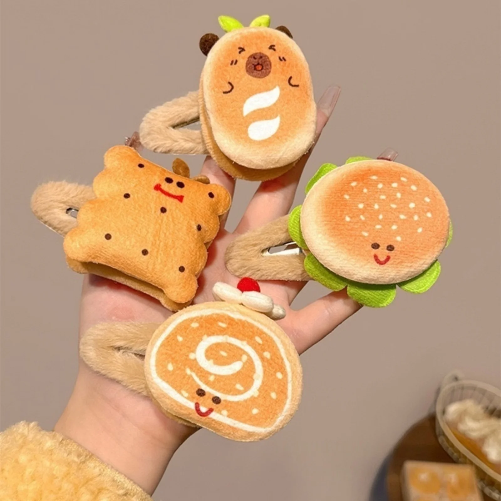 Juego de pinzas para el pelo con temática de comida de peluche, diseños de pan, hamburguesa y pastelería de 4 piezas, horquillas bonitas para peinados de niños, 1/4 Uds.