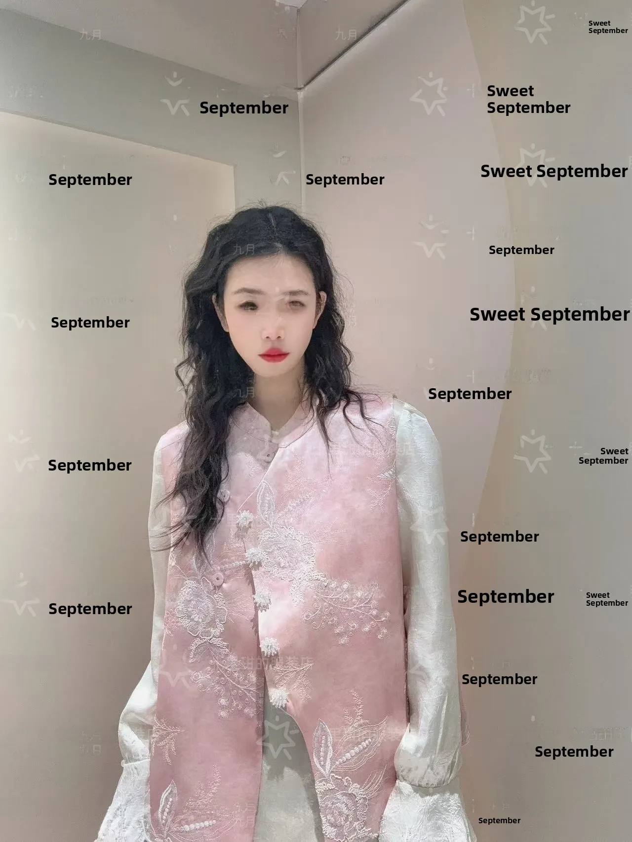 

Ретро-жилет с китайской вышивкой и пайетками, новинка сентября, яркий, в национальном стиле, стройнящий, блестящий, сияющий жилет в китайском стиле