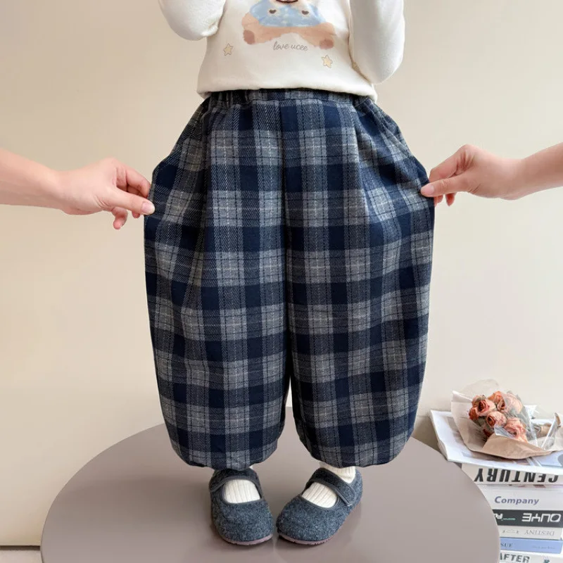 

Girls trousers spring autumn models 2025 foreign new classic plaid trousers autumn little girl fashion lantern trousers 90-140cm
