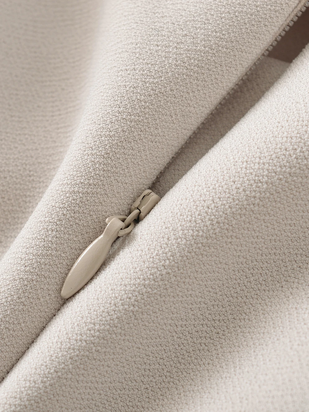 섹시한 어깨 노출 드레스, 허리 조임과 주름 장식이 있는 롱 슬림 스커트, 여성용 여름 볼 가운 바디콘 드레스