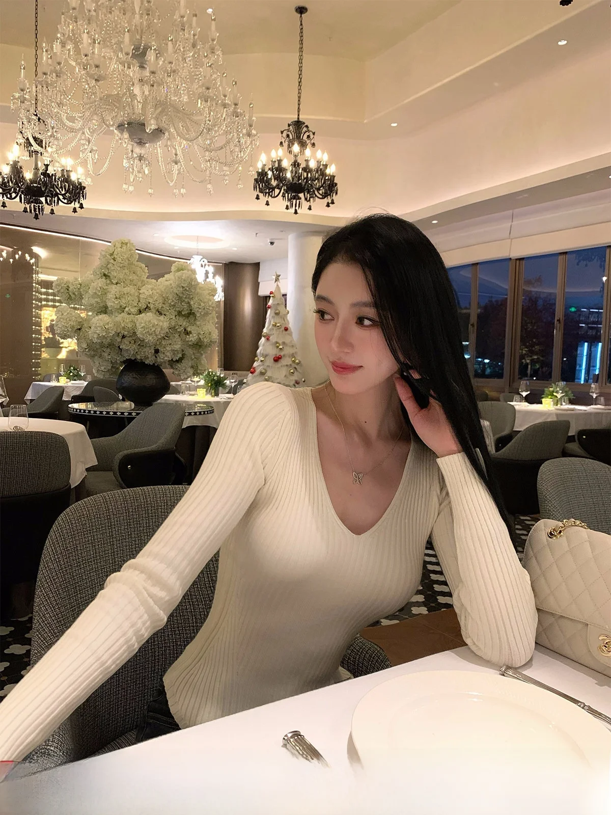 

Женский облегающий свитер Zeng с V-образным вырезом, бежевый, зимний, из полиэфирного волокна, повседневный, модный, для ношения под одеждой