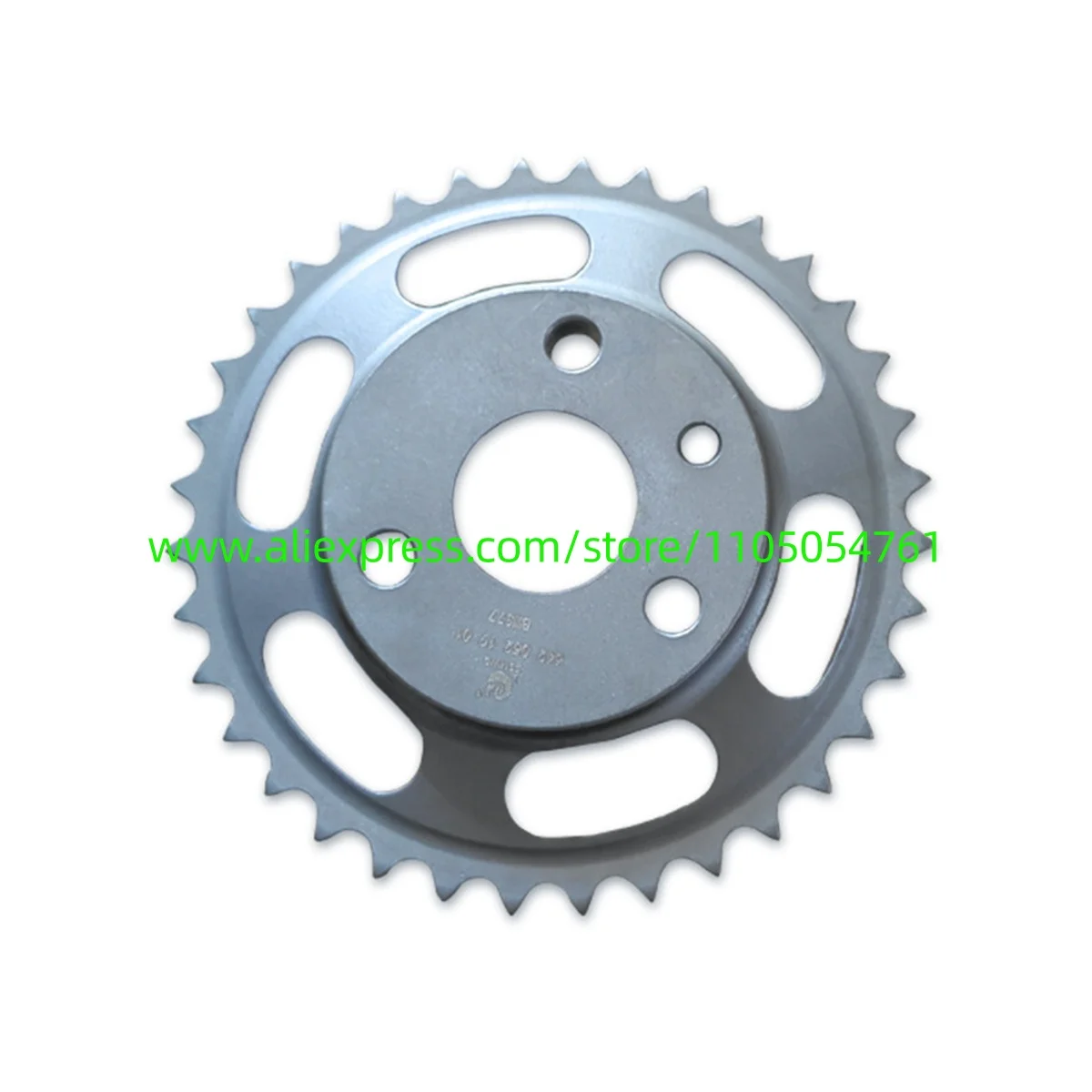 

Camshaft timing gear 6420521901 is applicable to M-ercedes OM642 engine.