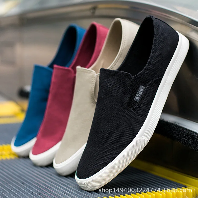 Scarpe Casual da uomo mocassini Casual Sneakers moda uomo scarpe di tela scarpe da uomo Slip-on traspiranti scarpe vulcanizzate primavera autunno