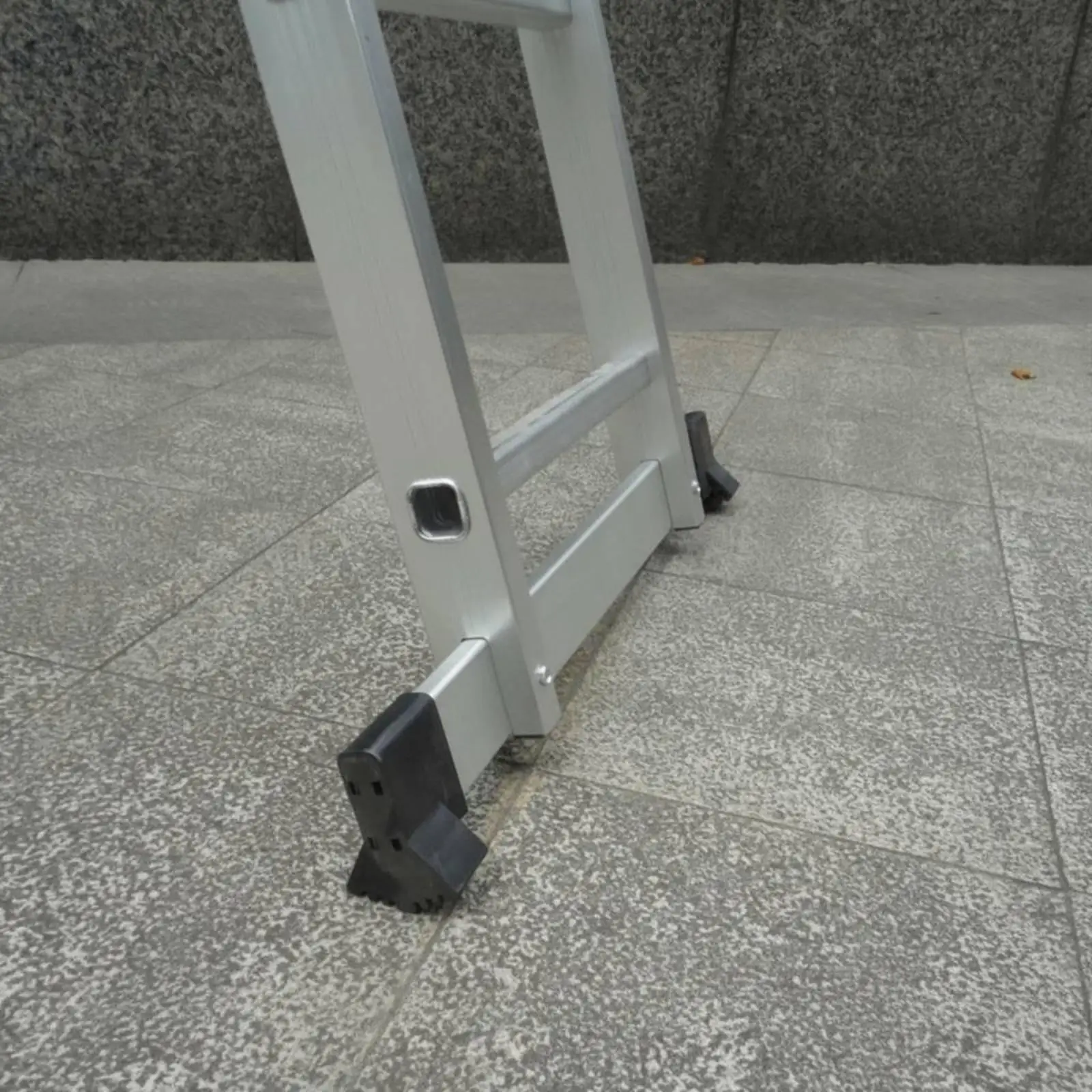Ladder Stabilizer Bar Aluminum Alloy Wide Anti-slip Footrest for Folding Telescopic Ladder DIY Roofing Project