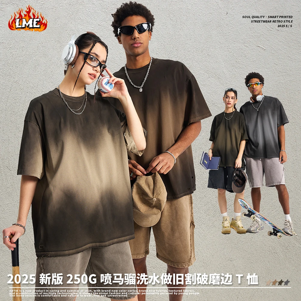 

LME Summer Spray Dyeing Vintage Short sleeved T-shirt for Men Acid Washed Piercing American Trendy Brand Short Sleeve T Shirt