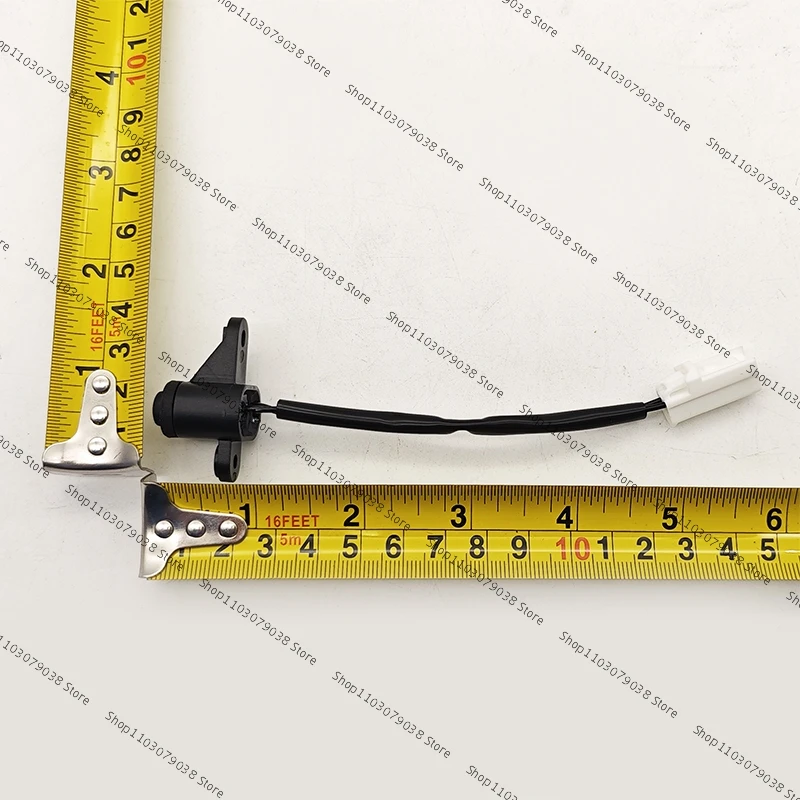 لمازدا 6GH الجذع التبديل الباب الخلفي التبديل دخول بدون مفتاح زر التبديل الباب الخلفي زر التبديل GS1D568DXB