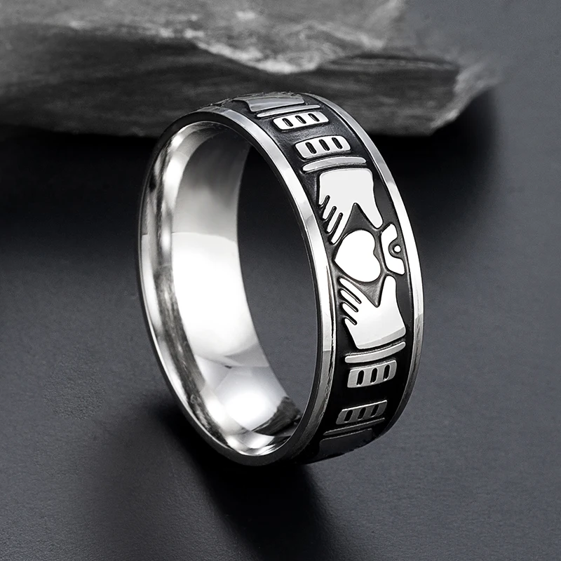 Unisex Handheld Heart Stainless Steel Ring,Punk Gothic Casting Jewelry,Unique Finger Korean board Ring for Men Women Trend Gifts