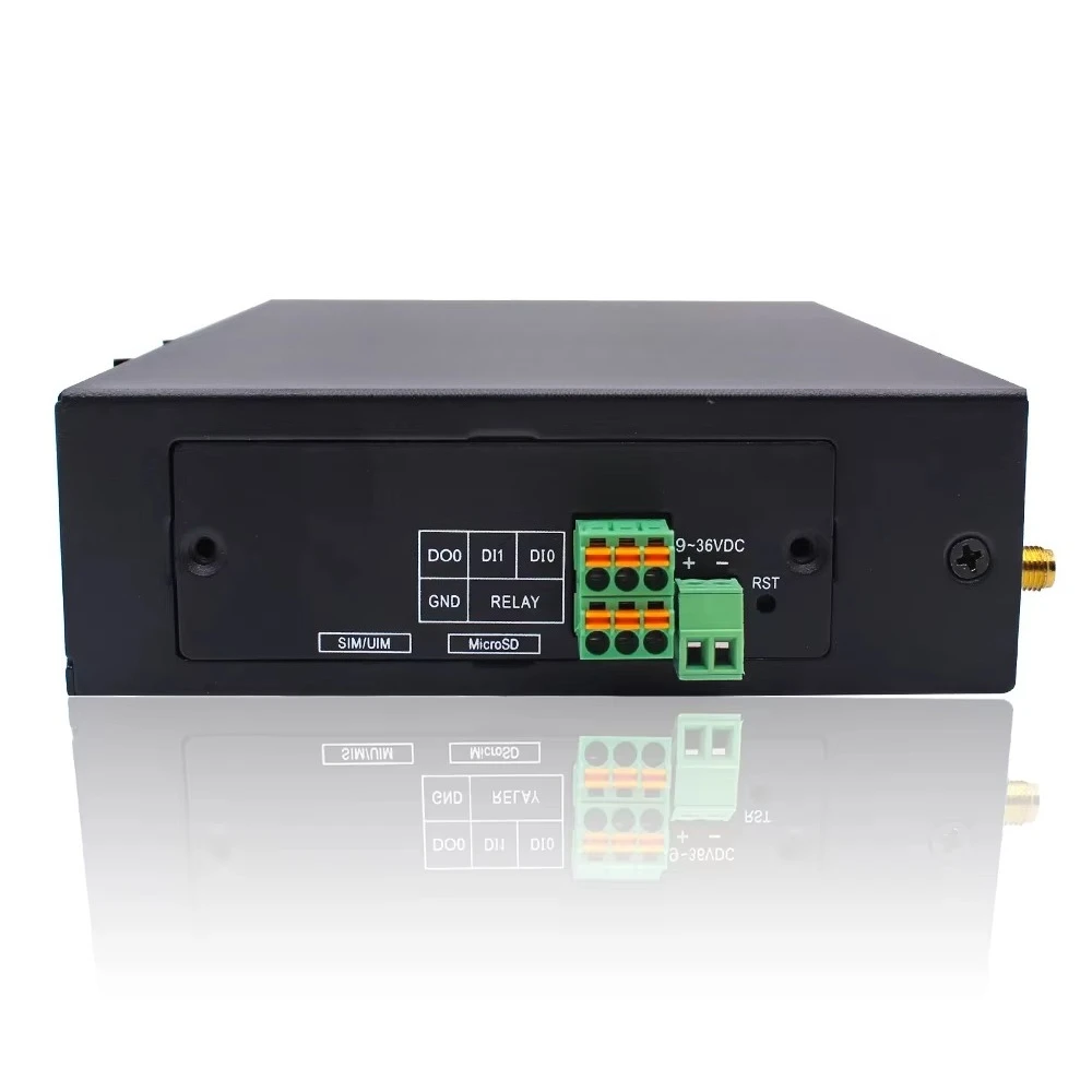 G100 5G IoT بوابة صناعية ذكية لاسلكية 5 * RS485 1 * RS232 تطبيقات المؤسسة الشبكية الذكية تتميز فتحة بطاقة SIM