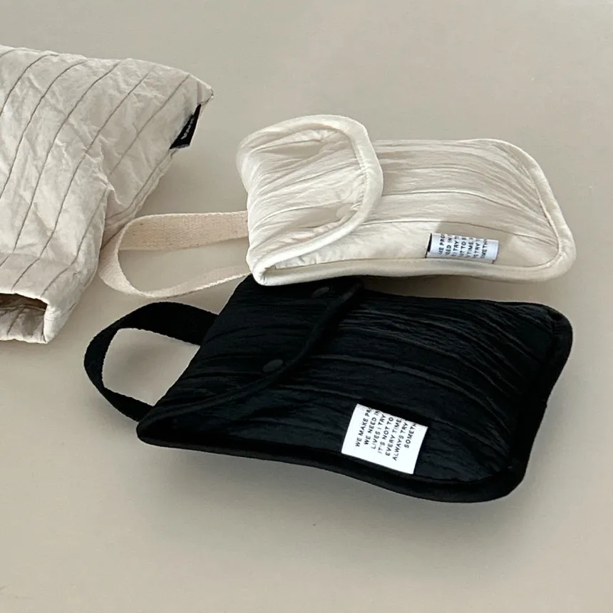 シンプルな単色リップスティックメイクアップバッグ、ポータブル収納バッグ保護カバー、ダブルボタンデュアルカラーハンドヘルド収納小型バッグ