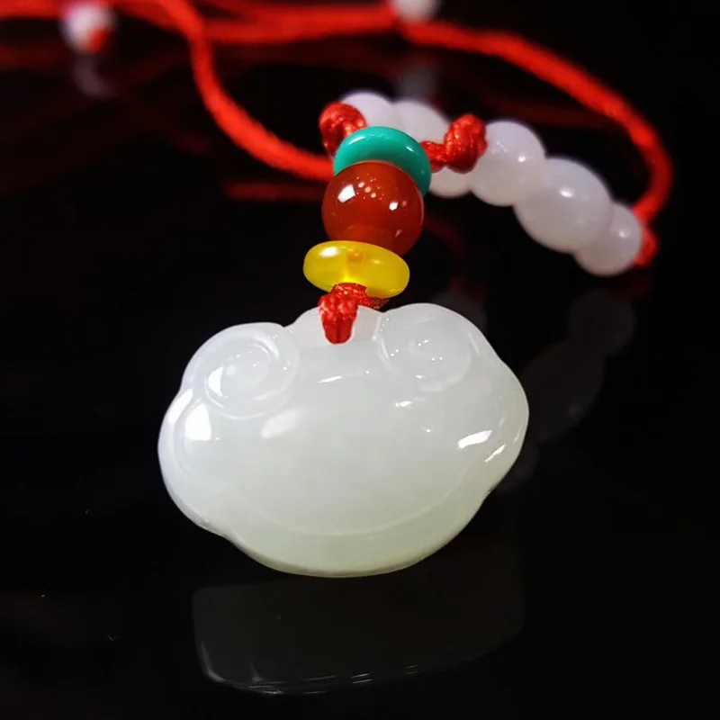 

Изысканный кулон Hetian Jade Ruyi женский Маленький Изысканный Универсальный