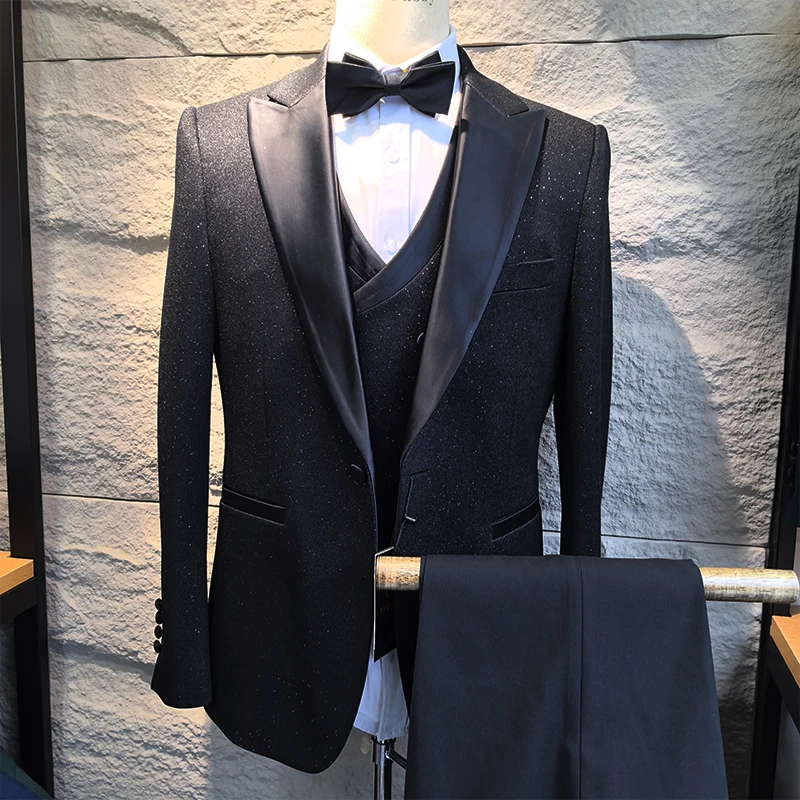 

Luxury man suits high quality 3 pieces littering rhinestone embellishment Wedding Dress Shining flash diamond Tuxedo Dinner Suit