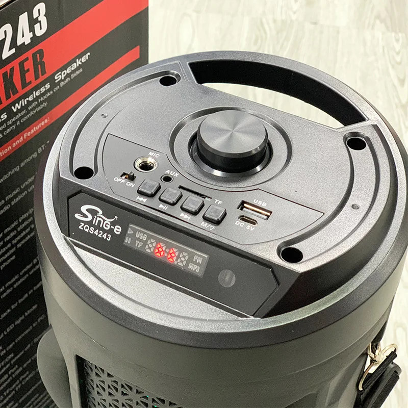 

ZQS4243 Bluetooth Speaker Dual Speaker Stereo Outdoor TF USB Playback Broadcasting Portable Subwoofer Wireless Speaker
