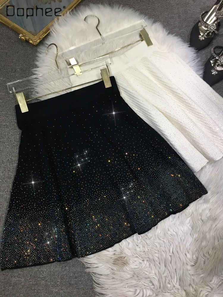 

Hot Drilling Elastic Waist All-Match A- Line Black Skirt Female 2023 Autumn and Winter New Knited White Mini Skirt for Women