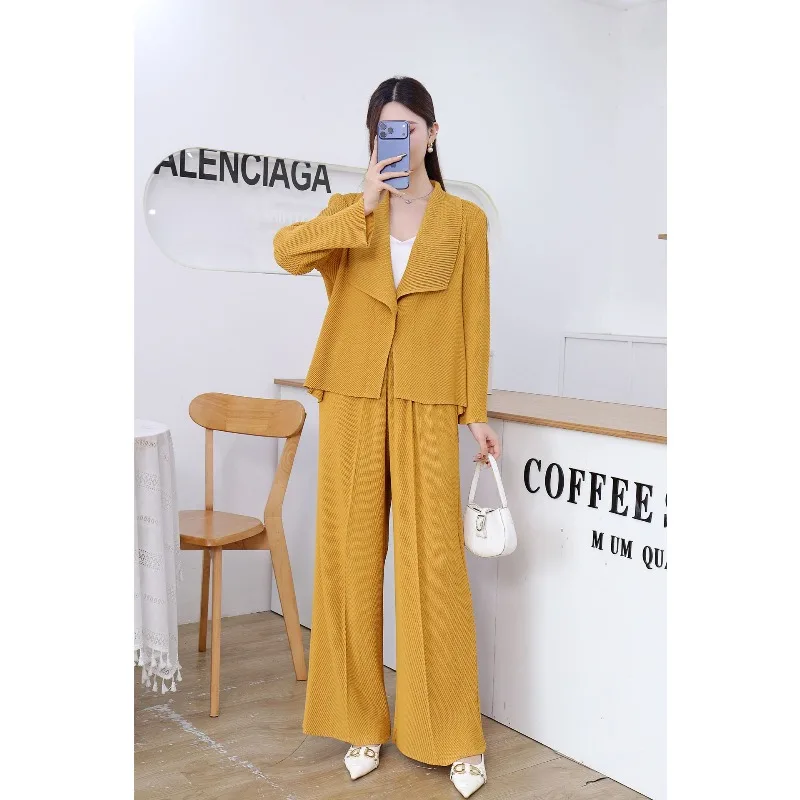 

Miyake плиссированная европейская новая блузка с длинными рукавами, куртка, простые свободные эластичные прямые брюки, повседневный костюм, офисный костюм без морщин