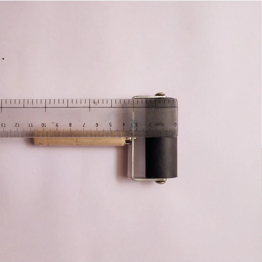 2Pcs 6Cm Rubber Roller Printmaking Craft Tool Heavy Metal Frame Smooth Even Coloring for Scrapbook Wallpaper Stamping Oil Ink