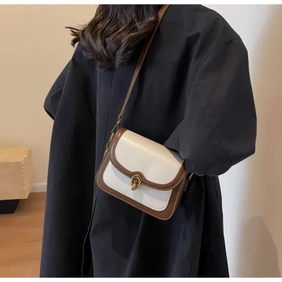 

The new trend of niche fashion retro Korean chic texture small square bag exquisite casual simple diagonal cross women's bags