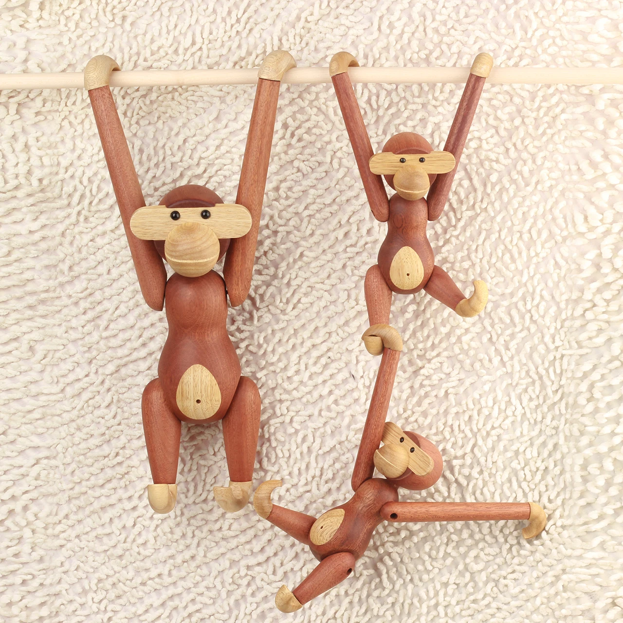 Interesting Wooden Monkey Figurines for Interior Nordic Statues and Sculptures Ornaments For Home Decor Statue Home Decoratio