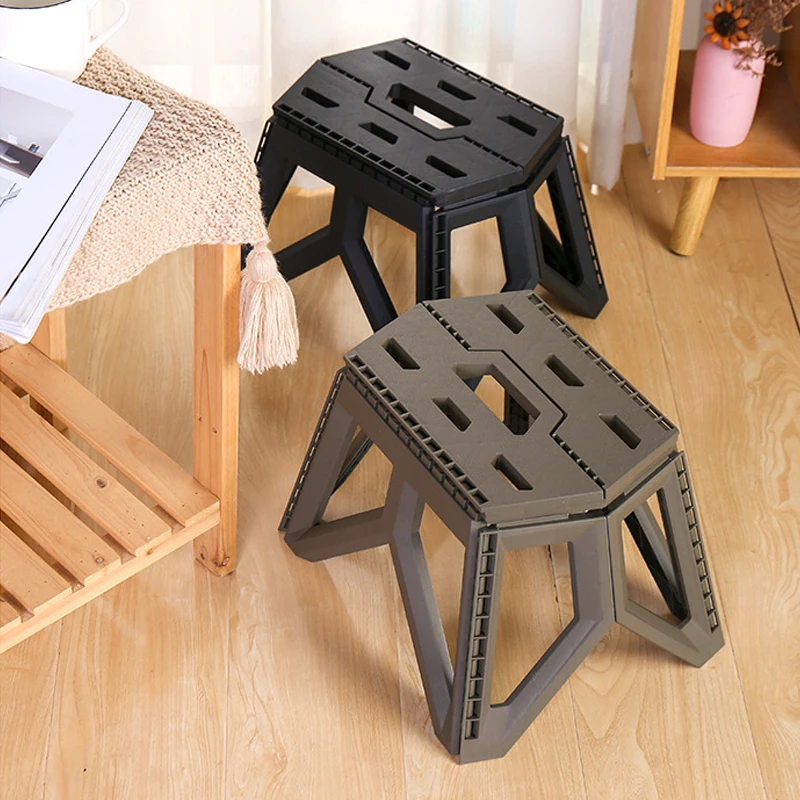 Outdoor Portable Folding Stool Camping Portable Plastic Stool Durable Mini Chair Fishing Square Camping Stool