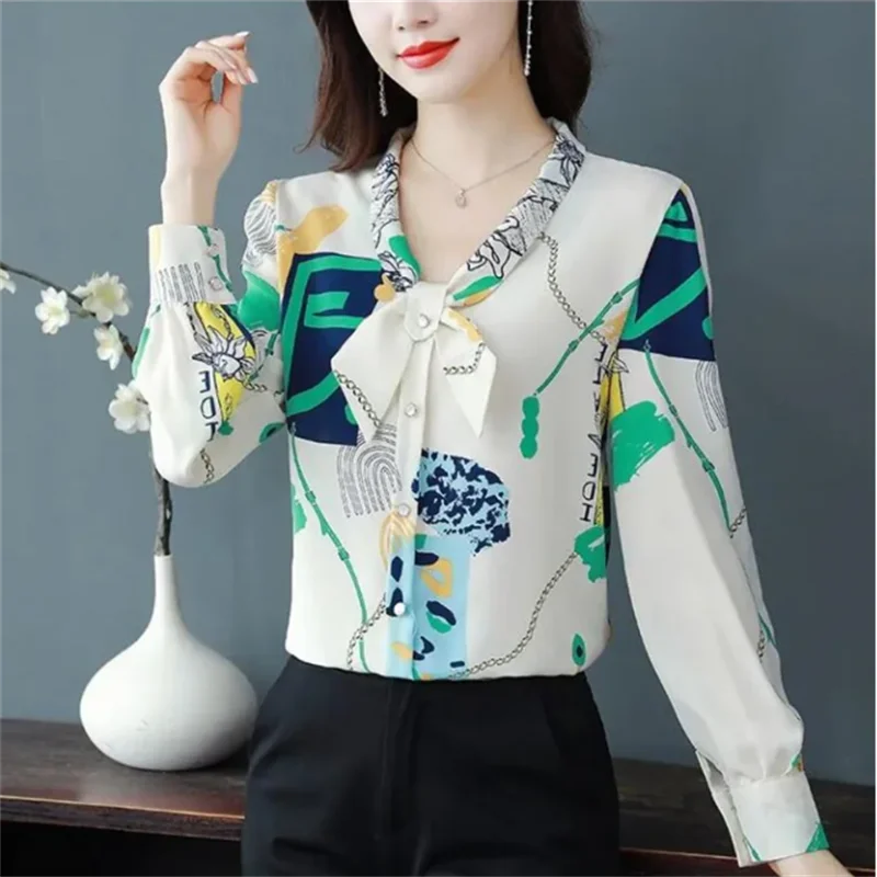 

High-end Pullover Blouses Offce Ladies Shirt Chiffon Top Bowknot Button Long Sleeve Women Blusas Chic printing Female Shirt