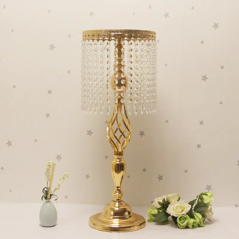 Wedding candlestick T table ornament European romantic dining table welcome area flower plate wrought iron crystal road guide we