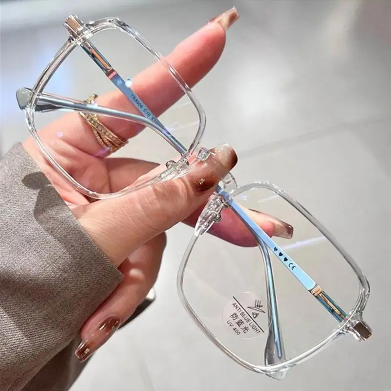 2024 Reading Glasses Anti Blue Light Presbyopia Eyewear High-definition for Men and Women Trendy Fashionable Transparent Frame