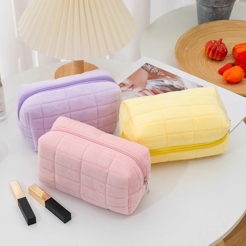 

Cute Soft Plush Makeup Bags for Women Cosmetic Bag Organizer Pouch Kawaii Pencil Case Bags Travel Sanitary Napkin Pad Pouch