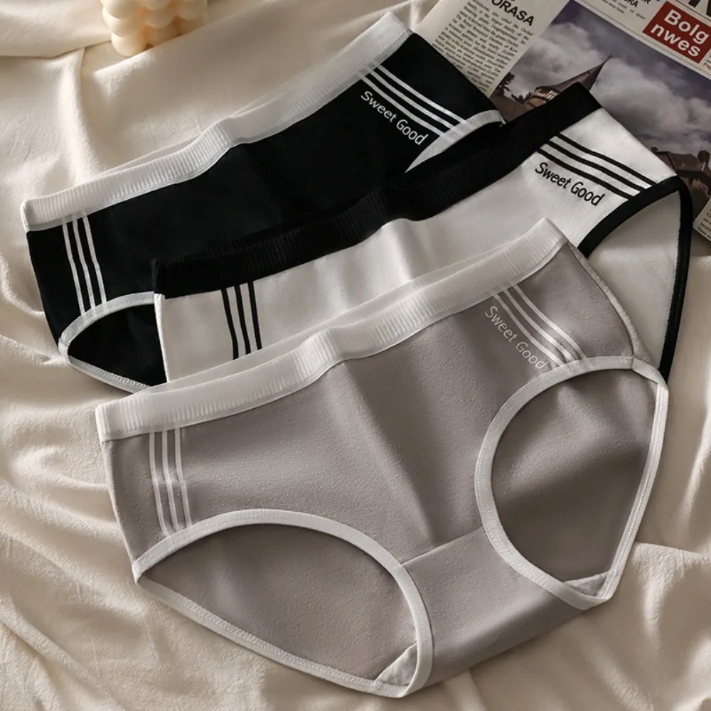 

Pure Cotton Simple Cotton Underwear Medium Waist Underwear Sports Mid-waist Briefs Breathable Seamless