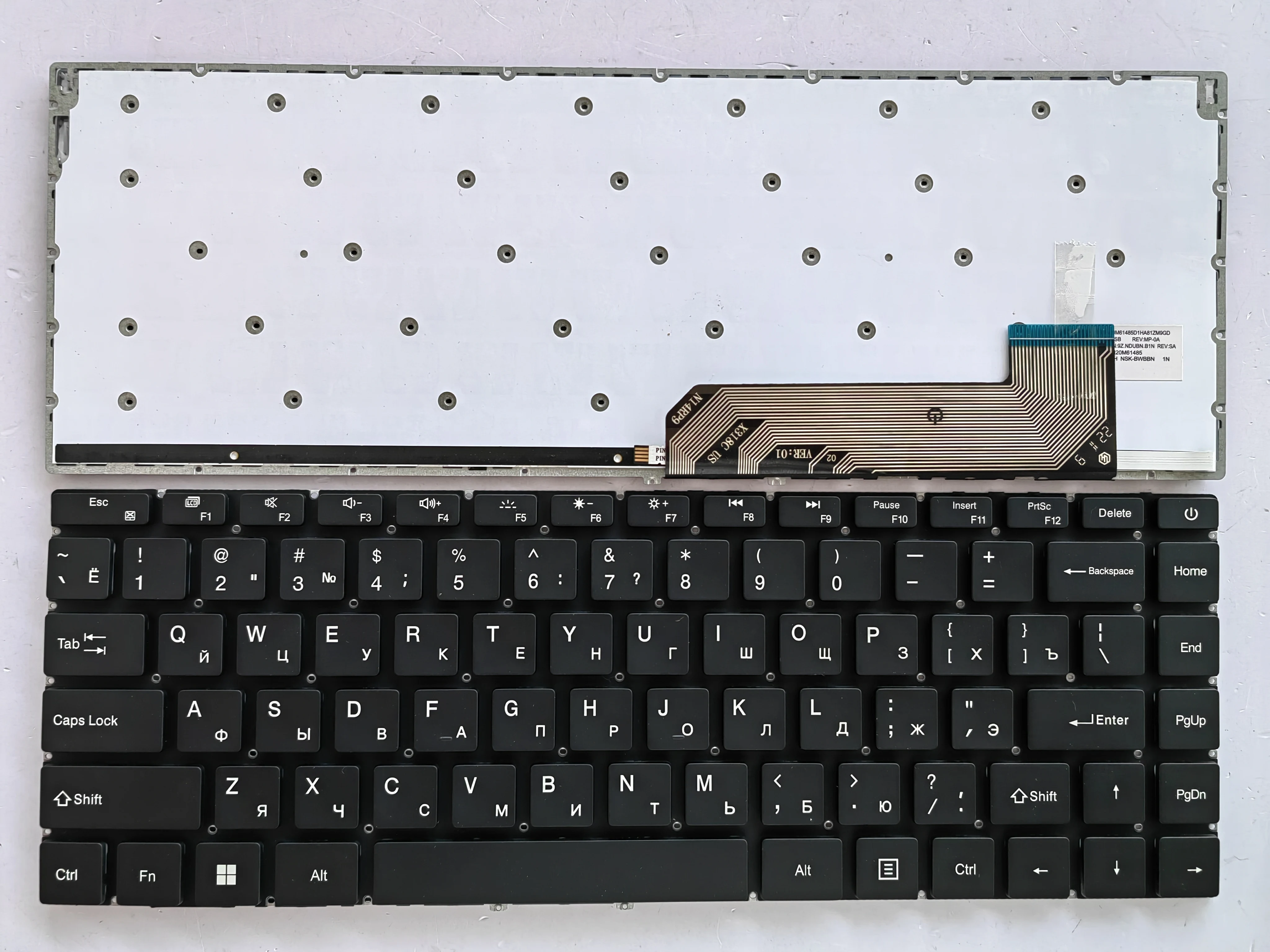 

Клавиатура для ноутбуков Gateway GWTN141-2, GWTN141-4, GWTN141-3, GWTN141-4RG, GWTN141-2BK (русская раскладка)