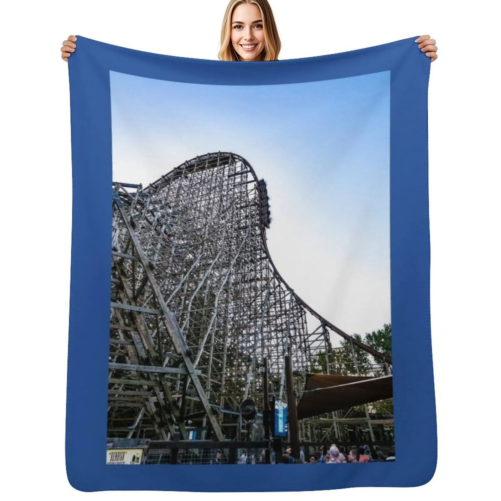

Cedar Point Steel Vengeance Roller Coaster Throw Blanket All Season Lightweight Soft Blanket for Bed