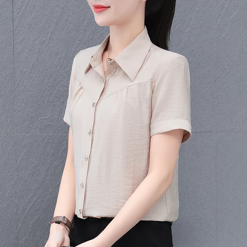 Lady Fashion versatile short sleeved shirt for women\'s new summer commuting comfortable and breathable lapel loose casual top