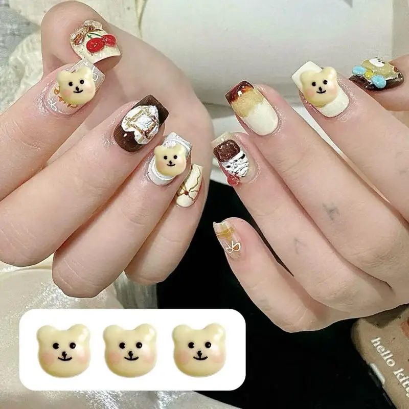 Entzückende gelbe Smiley-Gesicht Bär Nail Art Dekorationen Cartoon leuchtende Puder Rouge Bärenkopf Harz Nagel Charms für DIY Nägel