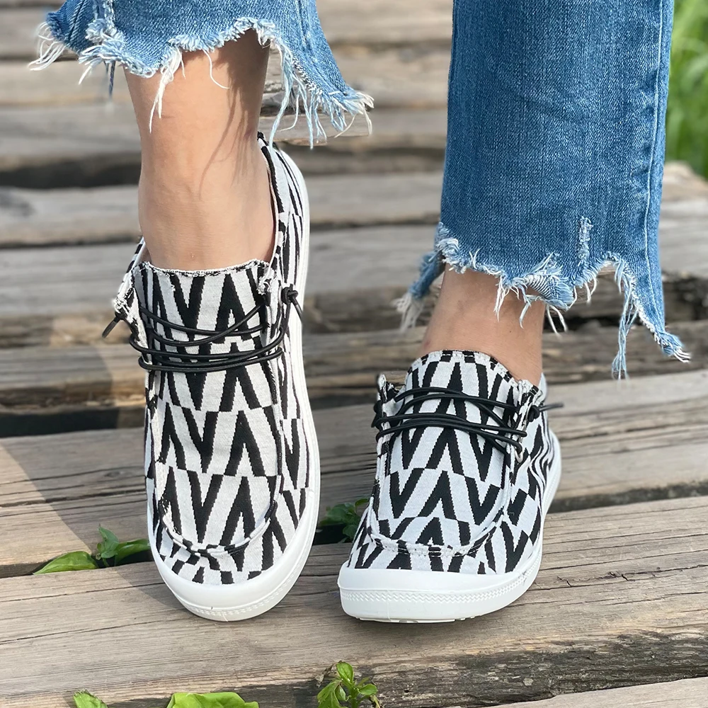 A Pair Of Women's C… - image