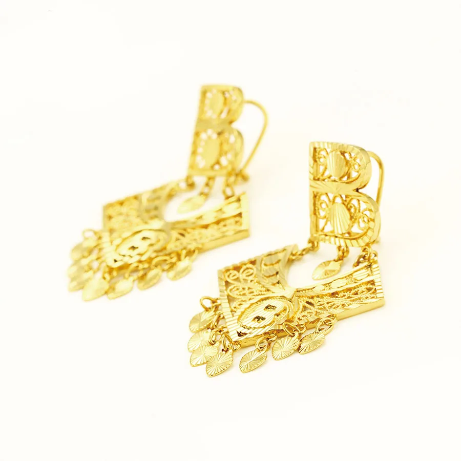 أسعار الجملة --- XP أقراط متدلية على الطراز الغريب للنساء بوهيميا مجوهرات الأزياء مطلية بالذهب الخالص تصميم جديد