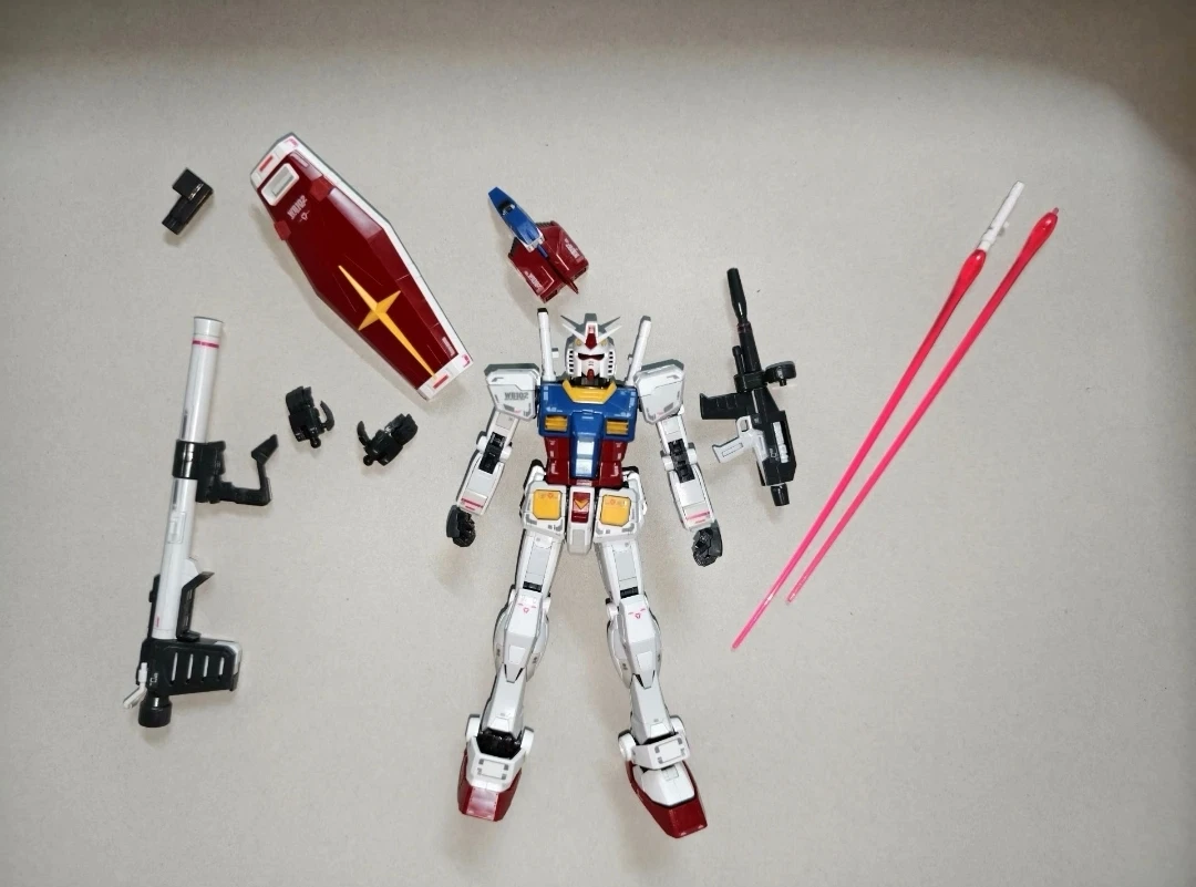 

Bandai Original GUNDAM RG 1/144 RX-78-2 Genuine Assembly Model Toys Anime Action Figure Gifts Collectible Ornaments In Stock