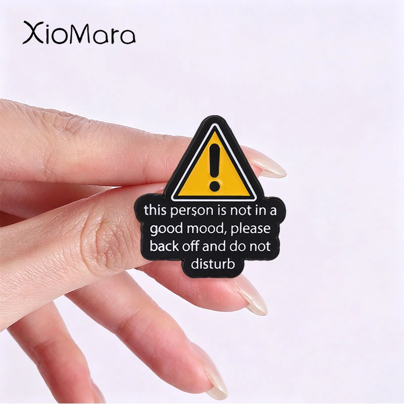 Cute Warning Sign Badge Please Do Not Disturb Enamel Pins Fashion Lapel Metal Brooches Backpack Clothes Jewelry Gift for Friends
