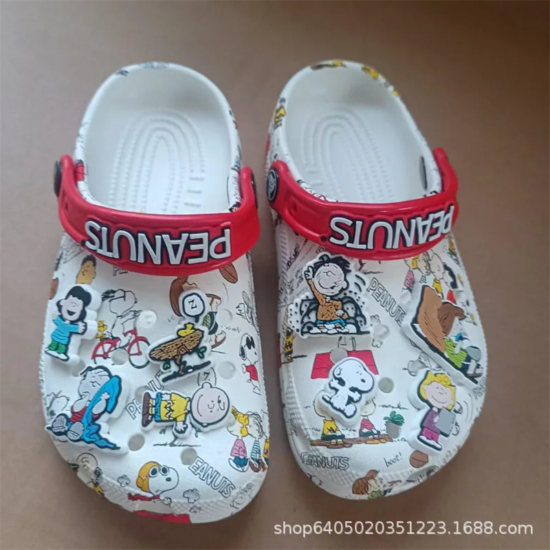Cute Snoopy Peanuts Comic Print Platform Clogs Detachable Heel Strap Lightweight Breathable Eva Slides Outdoor Walking Slippers