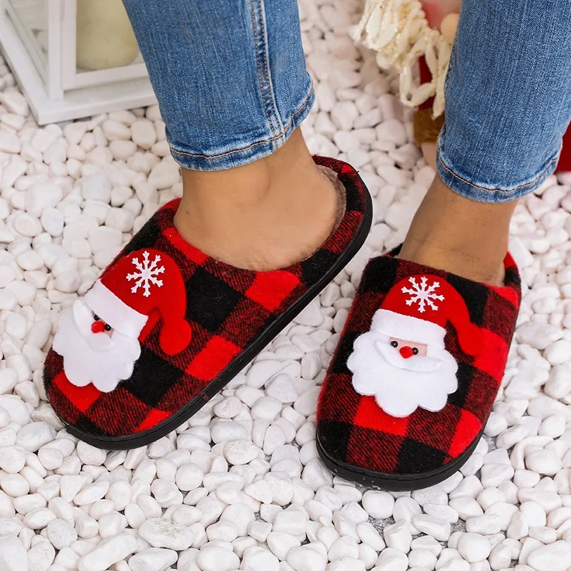 

Home-Warm Winter Cotton Slippers for Couples, Men and Women Christmas Non-Slip Embroidered Slippers
