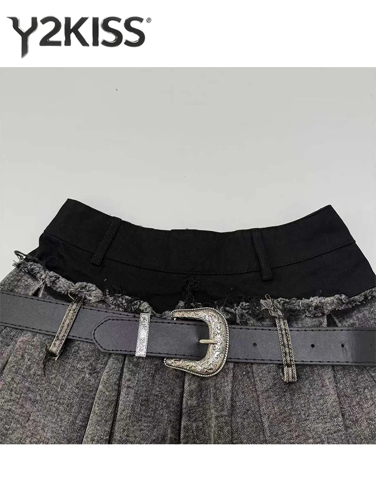 กระโปรงยีนส์สั้นสไตล์เกาหลี ยุค 2000 สำหรับฤดูร้อน ดีไซน์ Y2K แบบปะต่อ สไตล์ฮาราจูกุ อีเกิร์ล ทรงเอไลน์ ยีนส์ยุคใหม่ แนวกยารุ โคเก็ตต์