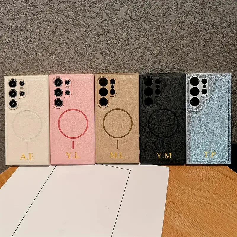 Personalisierte goldene Initialen, niedliche magnetische Kunstleder-Handyhülle für Galaxy S25 24 23, Ultra Plus mit Linsenschutz