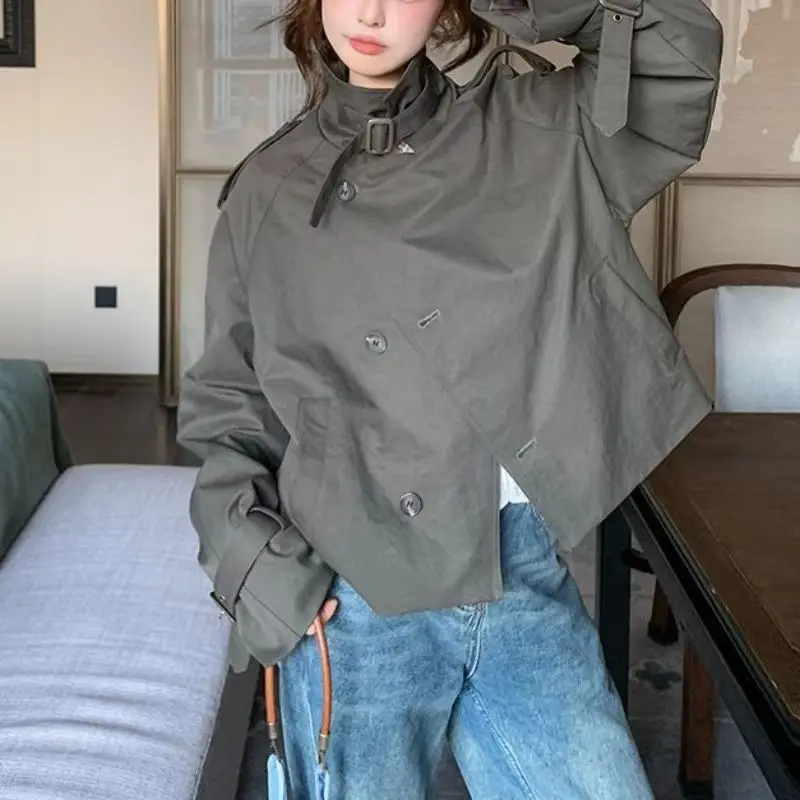 

Fashion Army Green Short Windbreaker Jacket for Women in Autumn 2025 New American Style High-end Loose Temperament Top