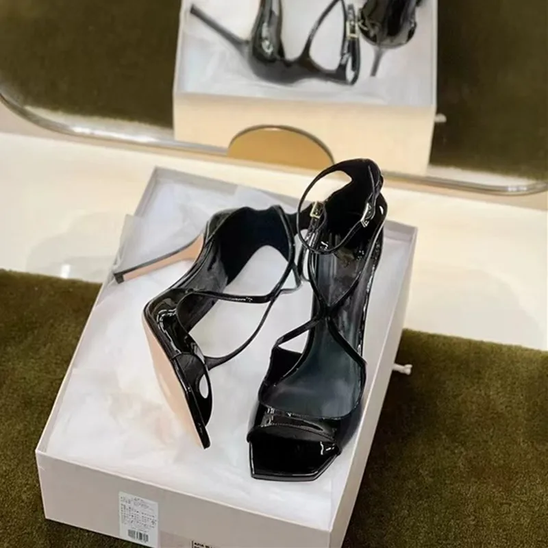 2024 estate nuovo marchio in pelle verniciata donna sandali gladiatore moda punta quadrata tacchi a spillo scarpe eleganti da festa Sandalias