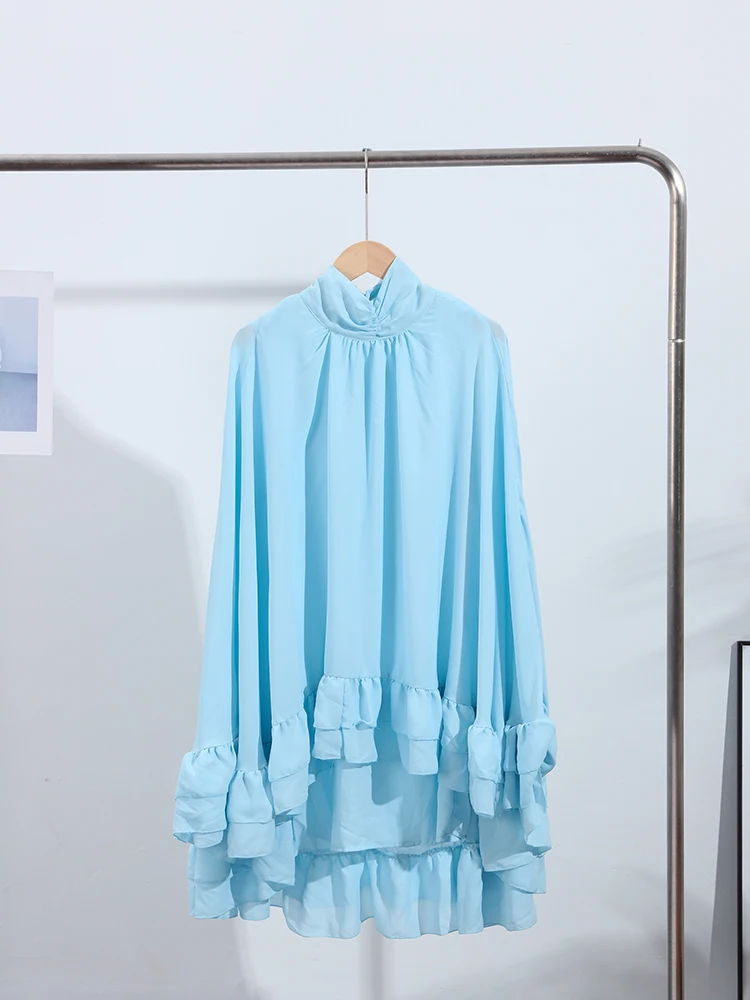 Abiti lunghi eleganti con fibbia in metallo con spalle scoperte Abito da donna dolcevita slim senza schienale Abito da sera femminile primavera 2025