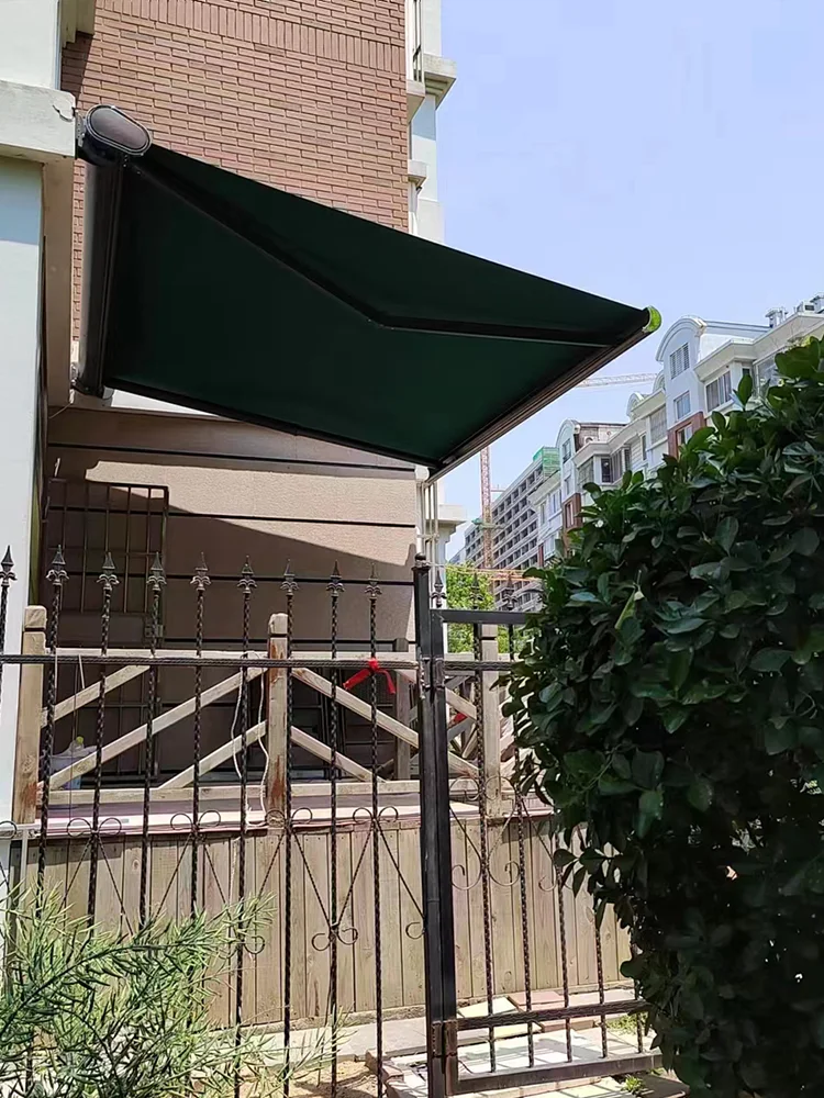 

Weatherproof Motorized Full Cassette Retractable Awning UV Protection Sunshade Shelter for Restaurant Balcony