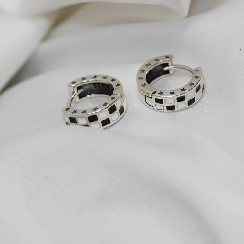 Silver Ear Ring Checkered Design Korean Version Stylish High End Simple Fashionable New Product Earrings for Women