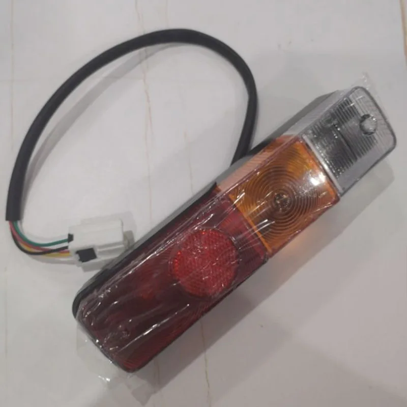 

Forklift accessories rear tail light 37B-1EB-3510 suitable for Komatsu 12 14 16 reverse brake light