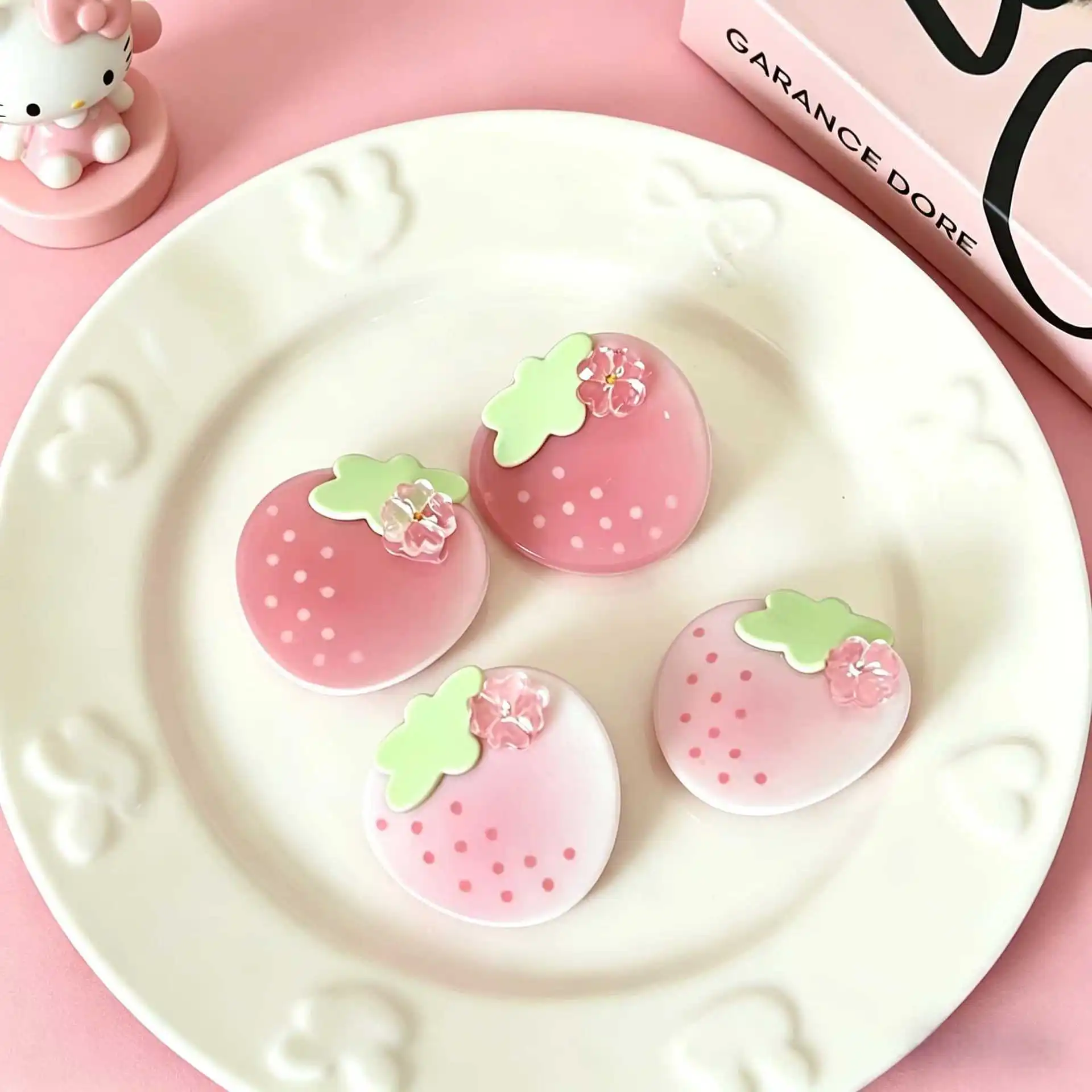 2pcs-Jelly color four-leaf clover strawberry hairpin cute girl-themed hairpin hair clip with loose hair clips