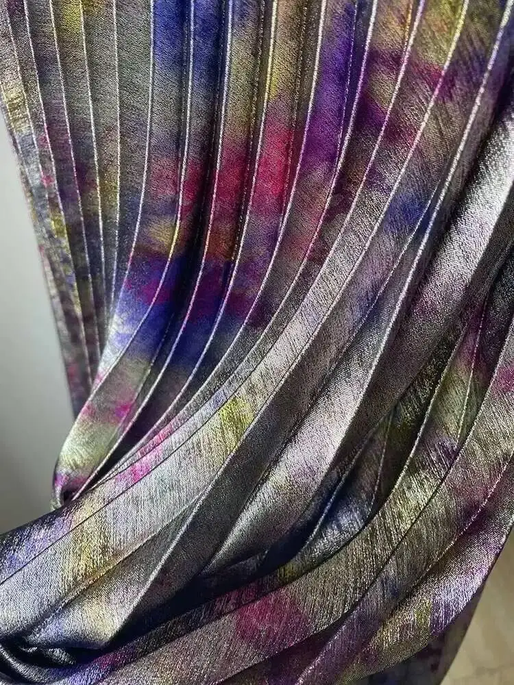 Shiny Colorful Luxury High Waist Midi Skirt 2025 Spring/Summer Fashion Trends Elastic Waistband Pleated Skirt Old Money Style M9