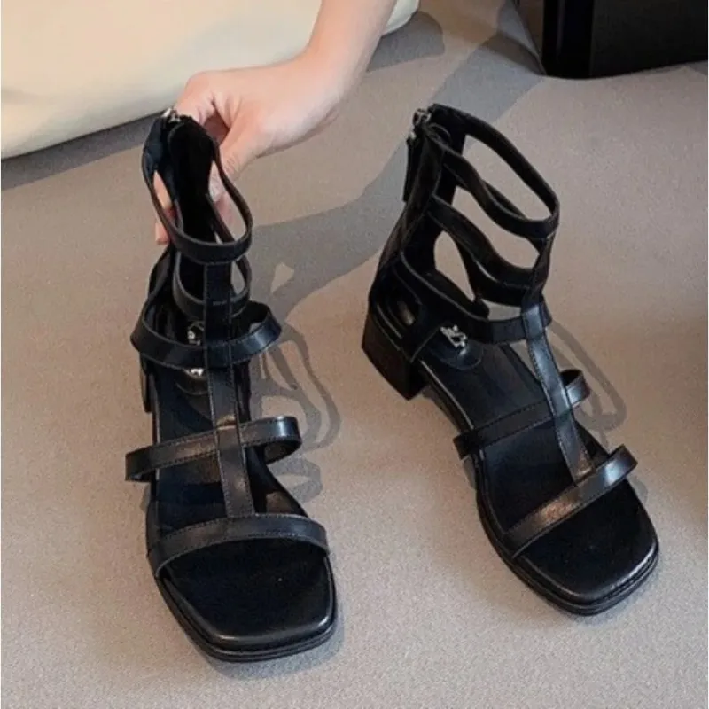 

Fashion Sandals Women's Sandals 2026 Summer New Square Head Designer Shoes for Women Temperament Retro Thick Heel Sandals Zapato