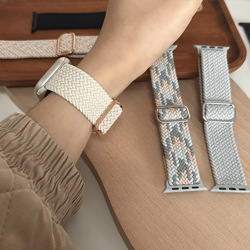 Adjustable Nylon Strap for Apple Watch Ultra 3-2-1 49mm 44mm 45mm 40mm 41mm 42-46mm Lightweight and Comfortable Woven Nylon Band