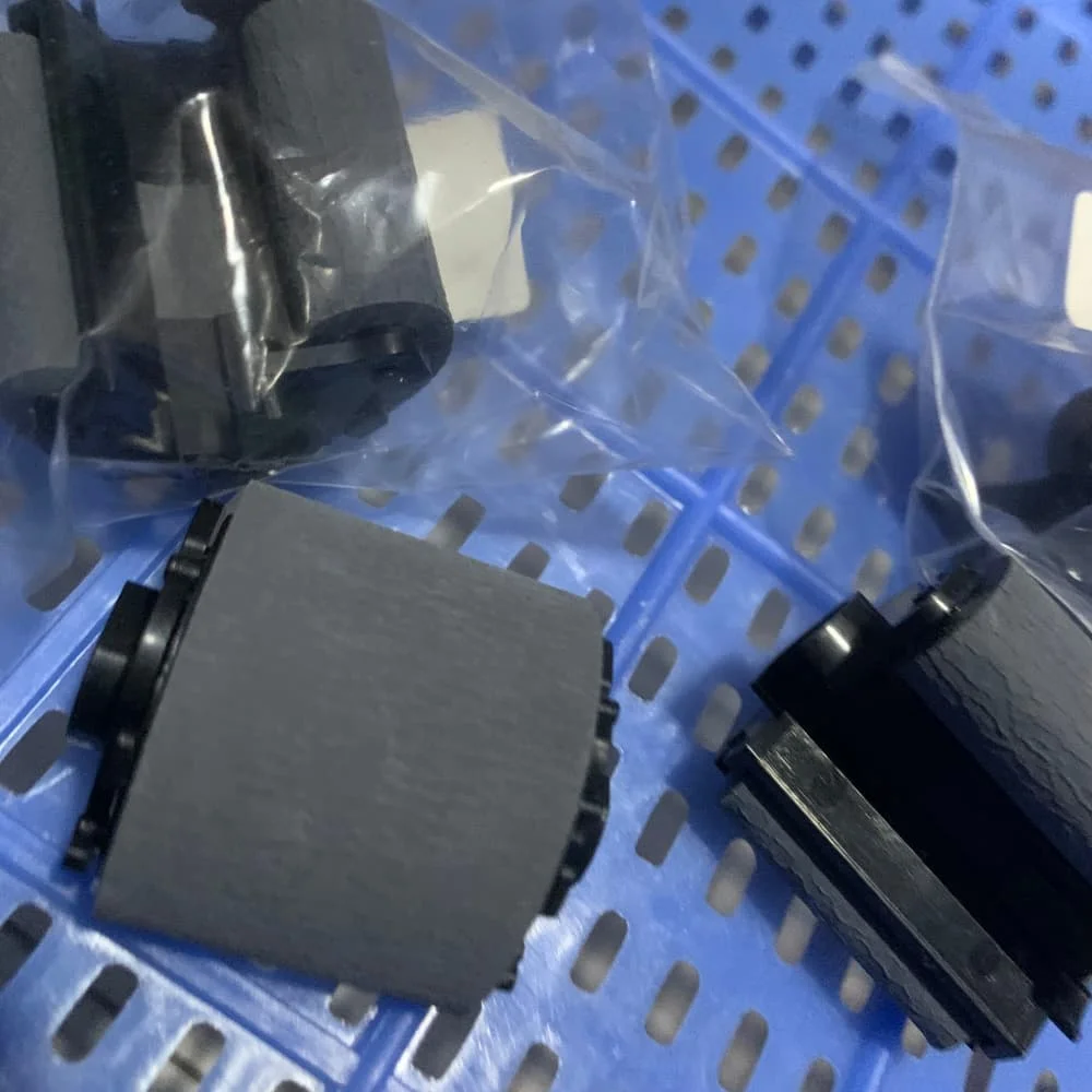 

1pc Pickup Roller for Samsung CLP 310 315 320 325 360 365 CLX 3300 3305
